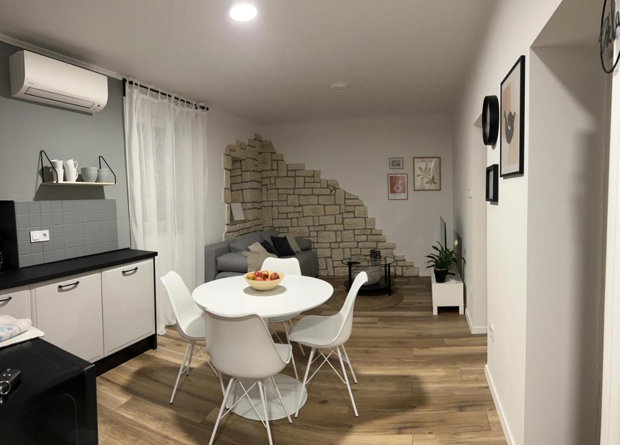 Cinderella Apartment With Free Parking Pula Dış mekan fotoğraf